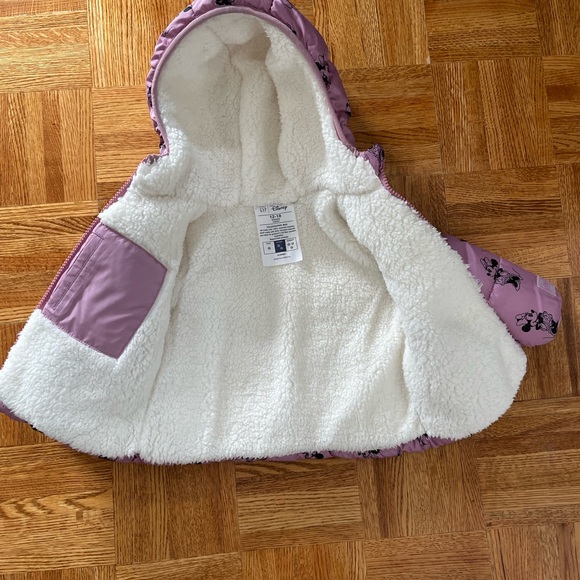 GAP toddler Minnie Mouse coat - Picture 3 of 4